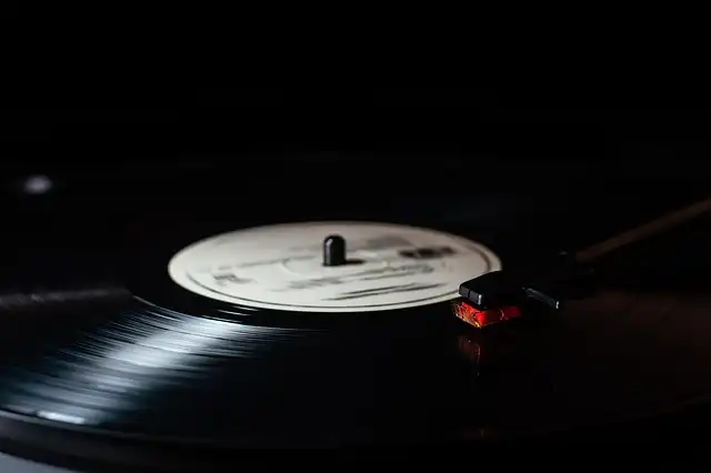 Justin Bieber’s “Boodle”: Experimentation, R&B, and Family