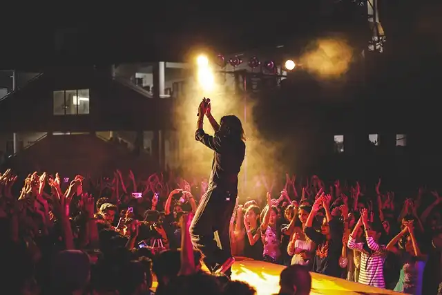 OpenWav: Empowering Artists with Superfans & Kevin Woo’s Success