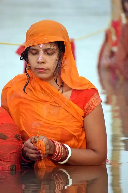 Piku: A Simple Comfort Film Exploring Family & Absurdity