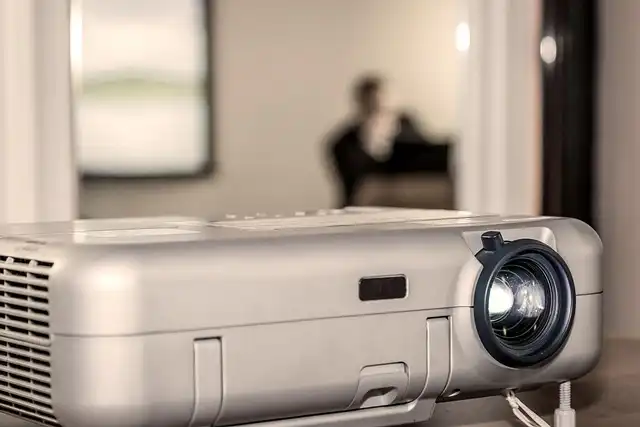 Film Industry: Box Office Disappointments & Festival Buzz